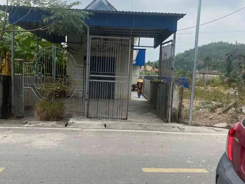 Nhà cấp 4 rộng 182m² mặt đường nhựa, phường Lê Ích Mộc, Hải Phòng... Bán nhà riêng tại Lê Ích Mộc, Hải Phòng 01