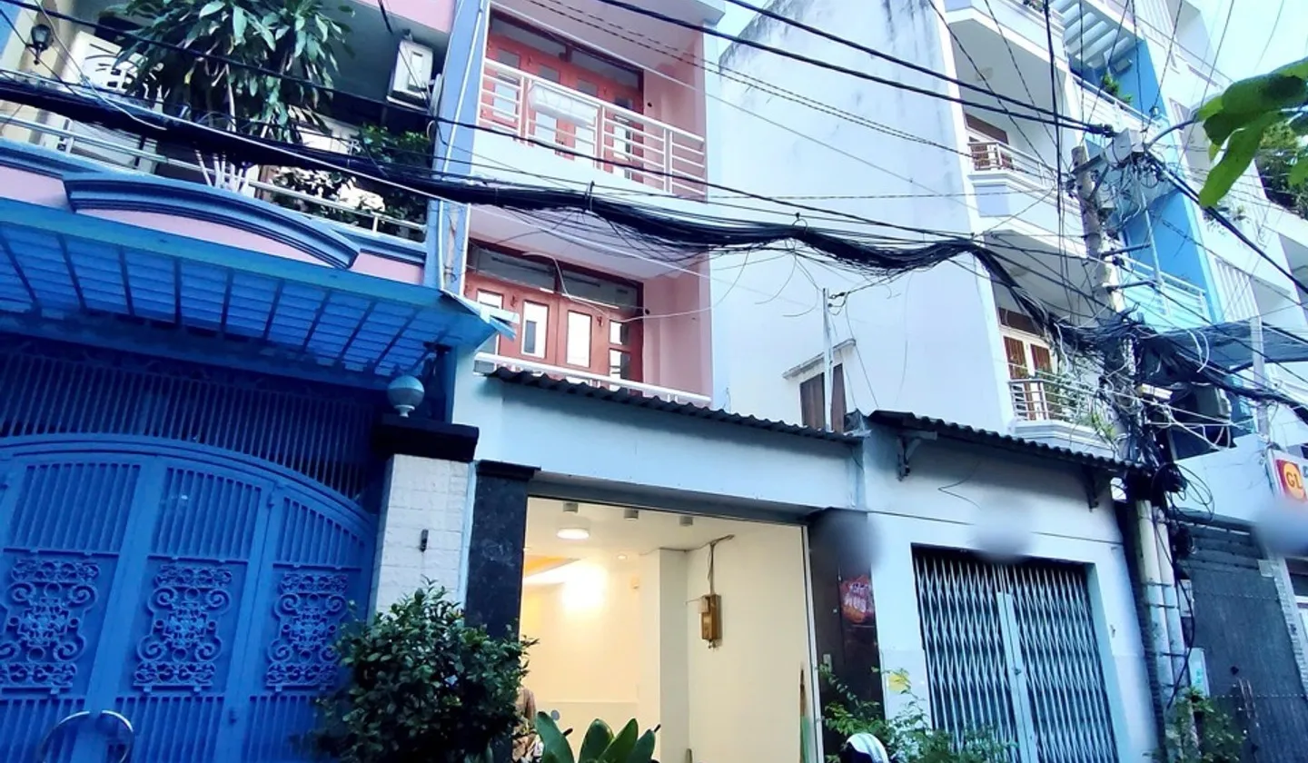 Bán nhà riêng 3 tầng 4PN hẻm xe tải Huỳnh Văn Bánh, Phú Nhuận, giá 9.5 tỷ... Bán nhà riêng tại Phú Nhuận, Hồ Chí Minh 01