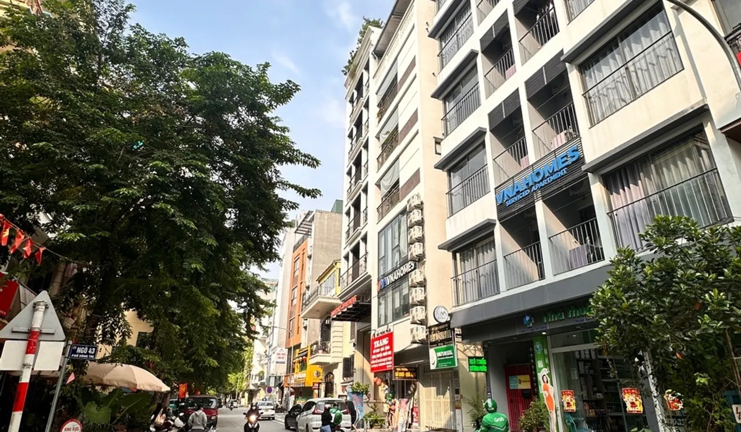 HỒ TÂY - VỊ TRÍ CỰC HIẾM NHÀ BÁN - NGÕ THÔNG - THANG MÁY - GẦN Ô TÔ - FULL NỘI THẤT... Bán nhà riêng tại Tây Hồ, Hà Nội 01