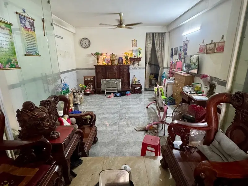 BÁN XƯỞNG MAY 4 TẦNG- HẼM XE TẢI TRÁNH- NGANG 5M RỘNG RÃI- ĐANG KINH DOANH MỞ XƯỞNG HOẶC SỬA LẠI... Bán nhà riêng tại Bình Hưng Hòa, Hồ Chí Minh 01