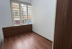 Bán nhà 5 tầng trên 36m2 tại Kim Giang, Hà Nội... Bán nhà riêng tại Định Công, Hà Nội 03