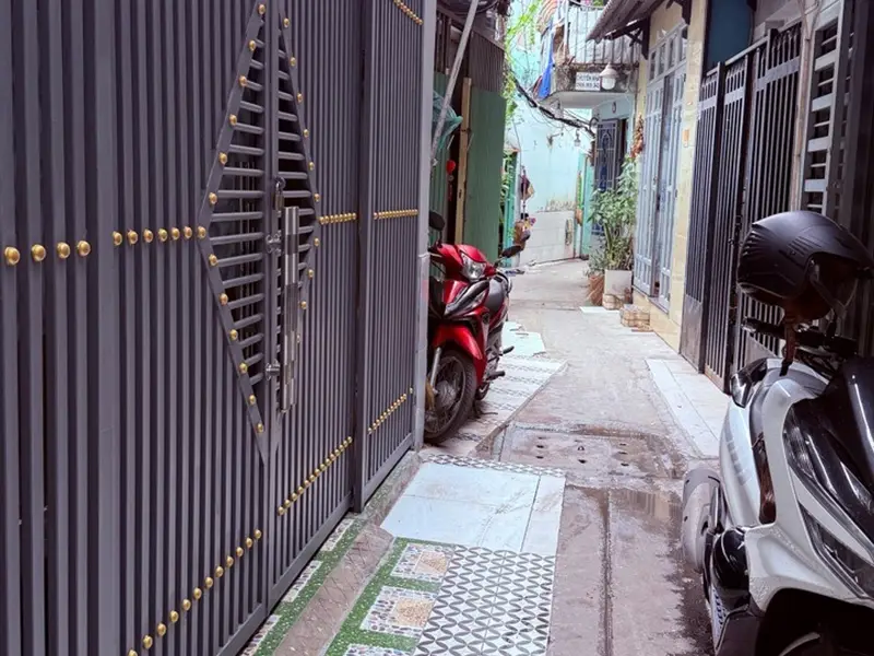 🏡 NHÀ 2 TẦNG – 42M² – 2PN + PHÒNG THỜ – NGUYỄN THỊ XIẾU - NHỈNH 4 TỶ... Bán nhà riêng tại Tân Thuận, Hồ Chí Minh 01