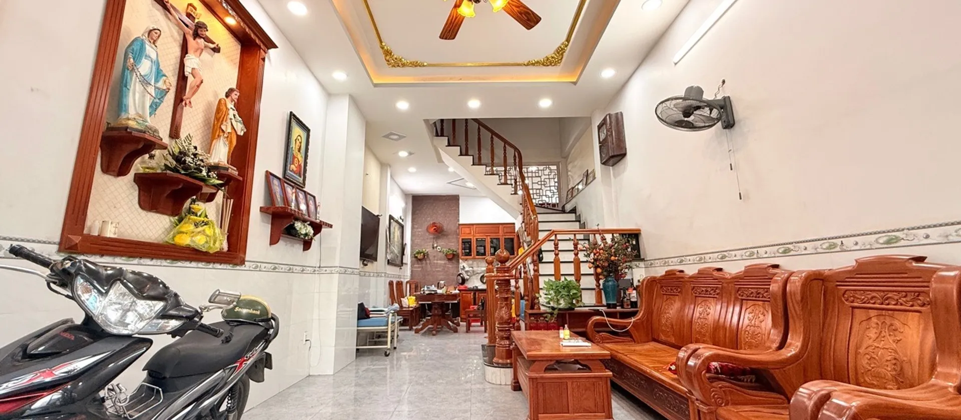 Nhà phố đẳng cấp tại phường Trung Mỹ Tây, tiện nghi và riêng tư tuyệt đối... Bán nhà riêng tại Trung Mỹ Tây, Hồ Chí Minh 01