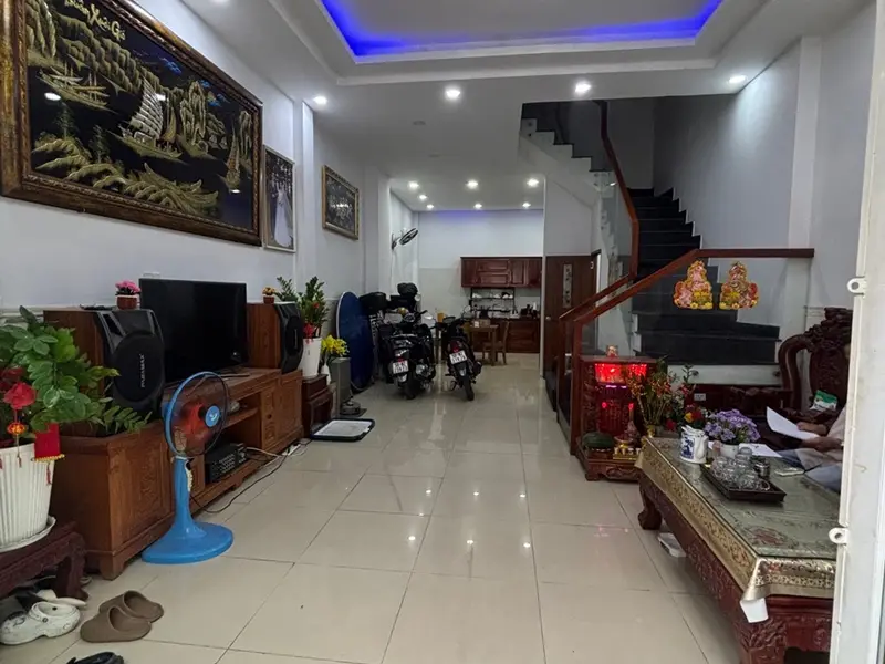 Nhà riêng 4 tầng ngang 5m tại Hương Lộ 2, Bình Trị Đông, Bình Tân... Bán nhà riêng tại Bình Trị Đông, Hồ Chí Minh 01