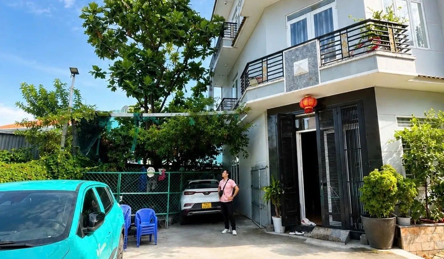 Bán nhà riêng 4 tầng tại khu vực Huỳnh Thị Đồng, diện tích 50,3 m2, có sân gara ô tô... Bán nhà riêng tại Nhà Bè, Hồ Chí Minh 01