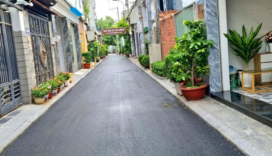 Nhà 4 tầng Hương lộ 2, chỉ hơn 6ty, hẻm xe hơi thông... Bán nhà riêng tại Bình Tân, Hồ Chí Minh 01