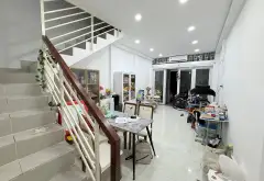 Bán nhà riêng 2 tầng diện tích 36.6m² khu vực Quận 10 giá 6.6 tỷ... Bán nhà riêng tại Hòa Hưng, Hồ Chí Minh 02