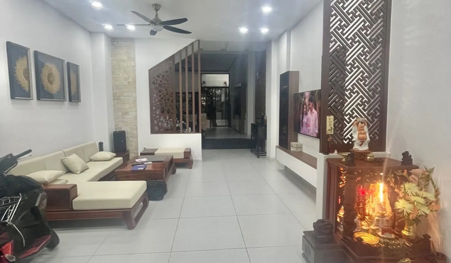 Nhà mặt phố siêu phẩm giảm ngay 500 triệu, cơ hội hiếm tại khu dân trí cao... Bán nhà mặt phố tại Bình Đông, Hồ Chí Minh 01