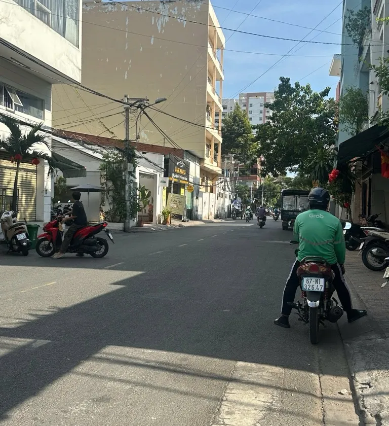 Bán nhà 2 tầng, 2 phòng ngủ, diện tích 22m2 tại Tân Bình... Bán nhà riêng tại Bảy Hiền, Hồ Chí Minh 01