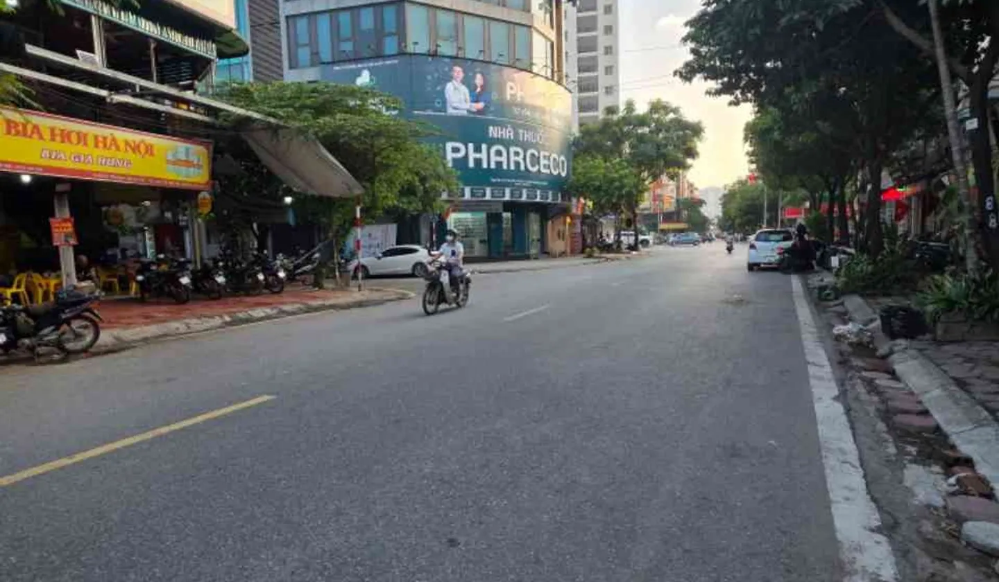 Nhà mặt phố Nguyễn Viết Xuân giá trị đặc biệt, vị trí kinh doanh đắc địa 94m2, mặt tiền quyền lực.... Bán nhà mặt phố tại Hà Đông, Hà Nội 01
