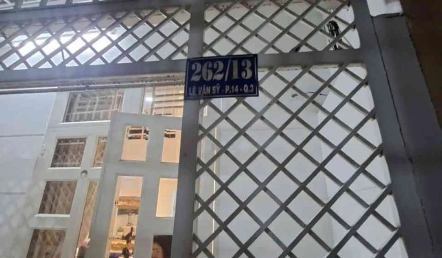 Nhà 4 tầng Quận 3, giá siêu hời - giảm ngay 1.7 tỷ... Bán nhà riêng tại Nhiêu Lộc, Hồ Chí Minh 01