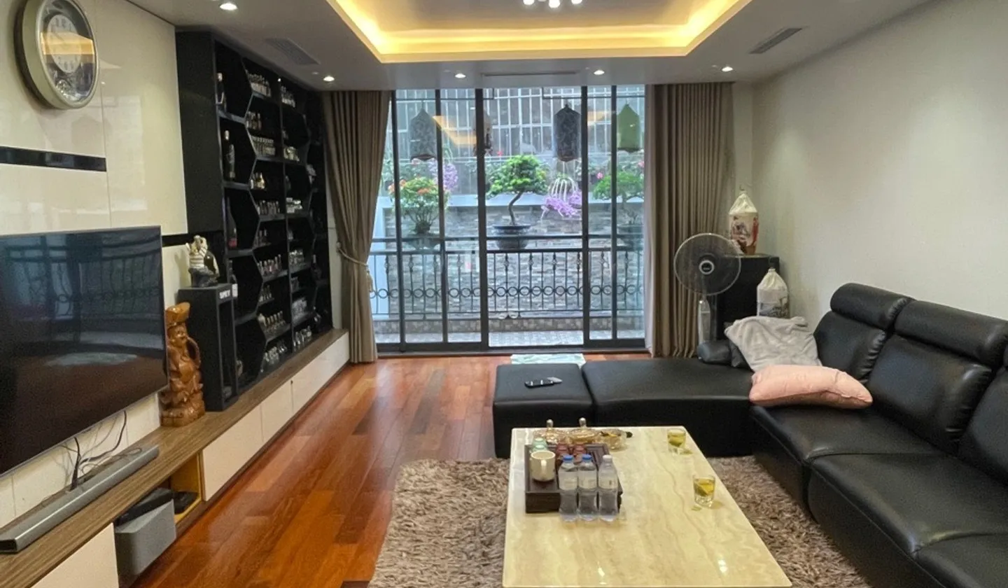 Nhà mặt phố Hai Bà Trưng với vị trí trung tâm đắc địa kinh doanh sầm uất... Bán nhà mặt phố tại An Biên, Hải Phòng 01