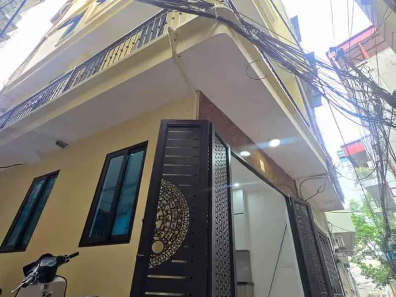 CẦU GIẤY- LÔ GÓC - NGÕ THÔNG - THANG MÁY - Ô TÔ ĐỖ CỬA - 6 TẦNG GIÁ 11,8 TỶ LH 0387354682... Bán nhà riêng tại Cầu Giấy, Hà Nội 01