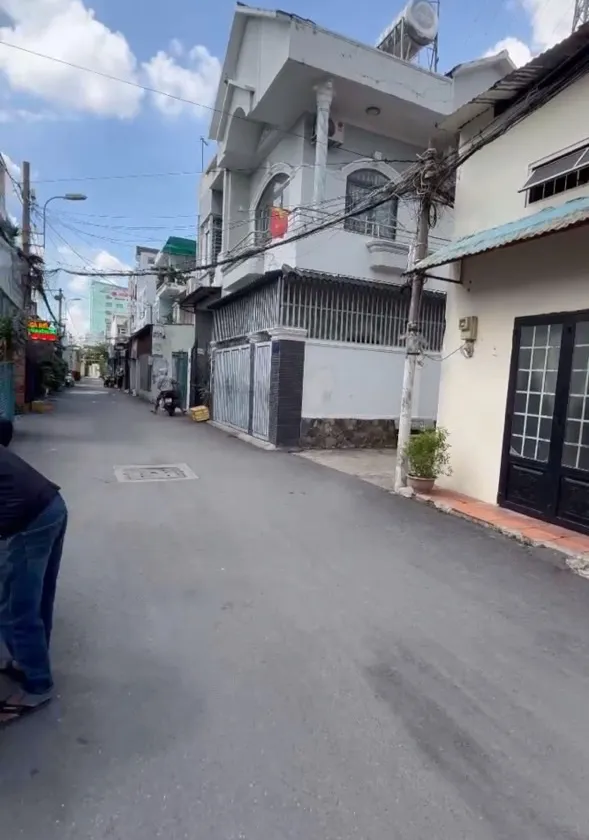 Bán nhà 2 tầng 75m2, hẻm ô tô Gò Vấp, giá 6.9 tỷ... Bán nhà riêng tại Thông Tây Hội, Hồ Chí Minh 01