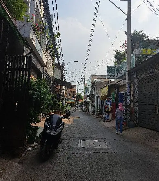 Cơ hội hiếm có sở hữu nhà riêng mặt đường nhựa tại Bình Tân với ưu đãi lớn... Bán nhà riêng tại Bình Hưng Hòa, Hồ Chí Minh 01