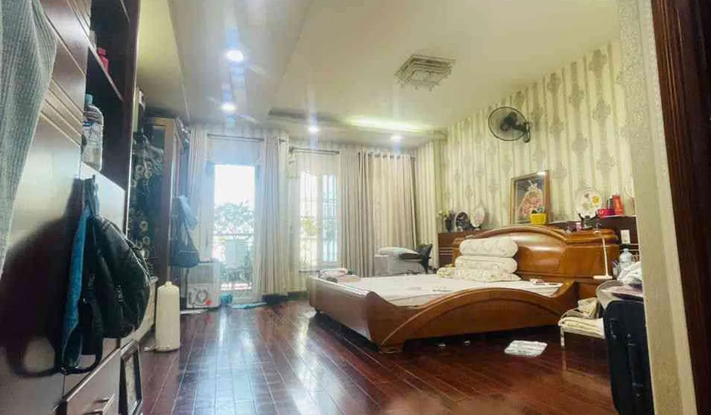 NHÀ 6 TẦNG KIẾN TRÚC KIÊN CỐ– THANG MÁY XỊN – GARA 2 Ô TÔ – NỘI THẤT NHẬP CHẤT LƯỢNG CAO... Bán nhà mặt phố tại Phú Thọ Hòa, Hồ Chí Minh 01