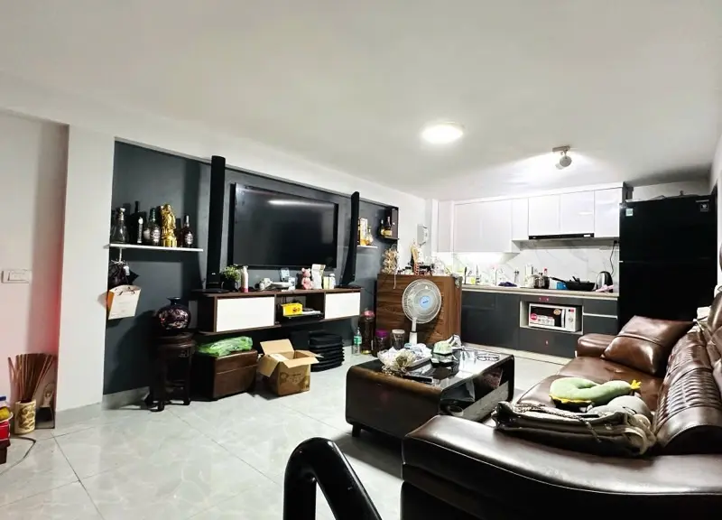 Nhỉnh 14 TỶ 52M X 5 TẦNG - Ô TÔ TRÁNH - NGÕ THÔNG - NHÀ DÂN XÂY - CHỦ CẦN BÁN GẤP.... Bán nhà riêng tại Việt Hưng, Hà Nội 01
