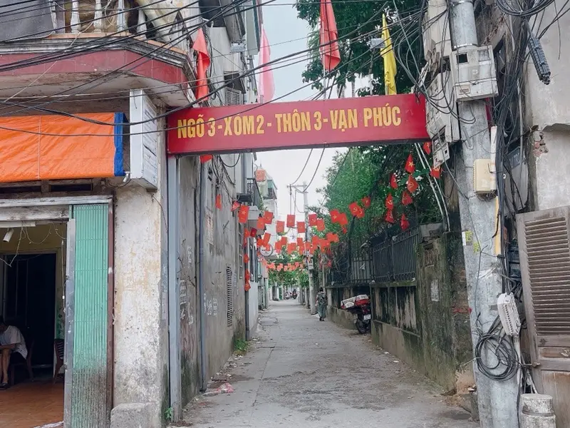Cơ hội hiếm: Nhà 2 tầng mặt ngõ kinh doanh ô tô tránh tại trung tâm quận... Bán nhà riêng tại Nam Phù, Hà Nội 01