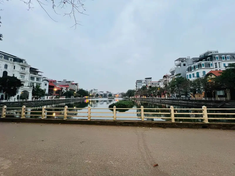 Bán nhà mặt phố Bồ Đề, quận Long Biên, diện tích 143m², mặt tiền 6.5m, giá 46 tỷ... Bán nhà mặt phố tại Bồ Đề, Hà Nội 01