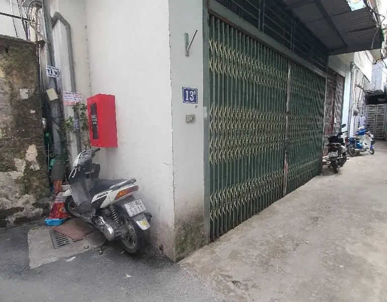 Nhà Góc Thoáng Ngõ Nguyễn Văn Cừ - Sống Chuẩn Phố Xinh... Bán nhà riêng tại Bồ Đề, Hà Nội 01
