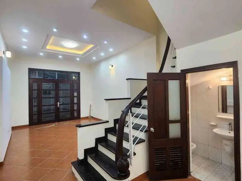 Nhà Đẹp 5 Tầng Trung Tâm Đống Đa - Tiềm Năng thông hào nam... Bán nhà riêng tại Ô Chợ Dừa, Hà Nội 01