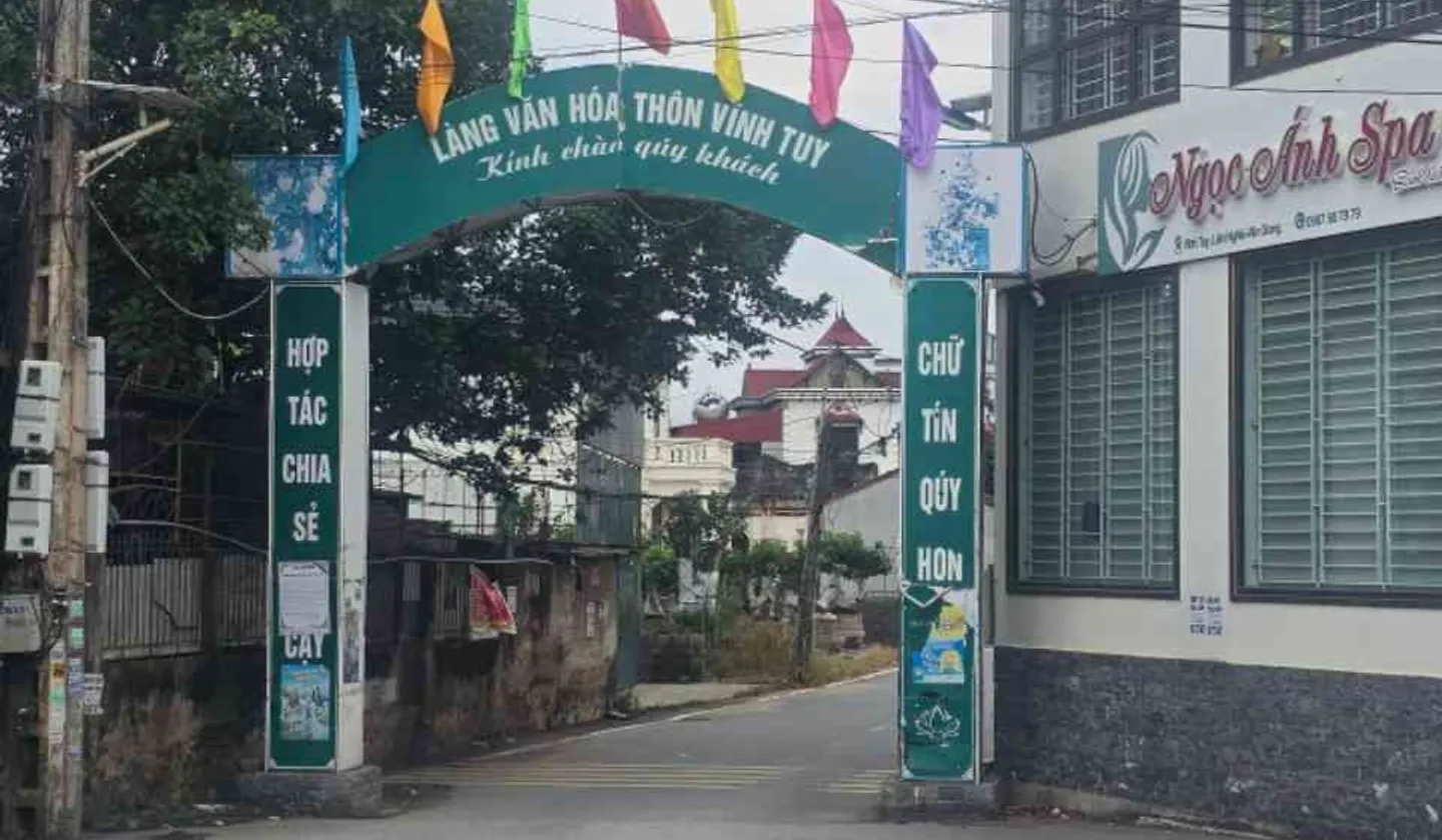 BÁN ĐẤT CỰC HIẾM-THÔN VĨNH TUY-MẶT TIỀN 5,5M- Ô TÔ ĐỖ CỬA - 100M RA Ô TÔ TRÁNH... Bán đất tại Văn Giang, Hưng Yên 01