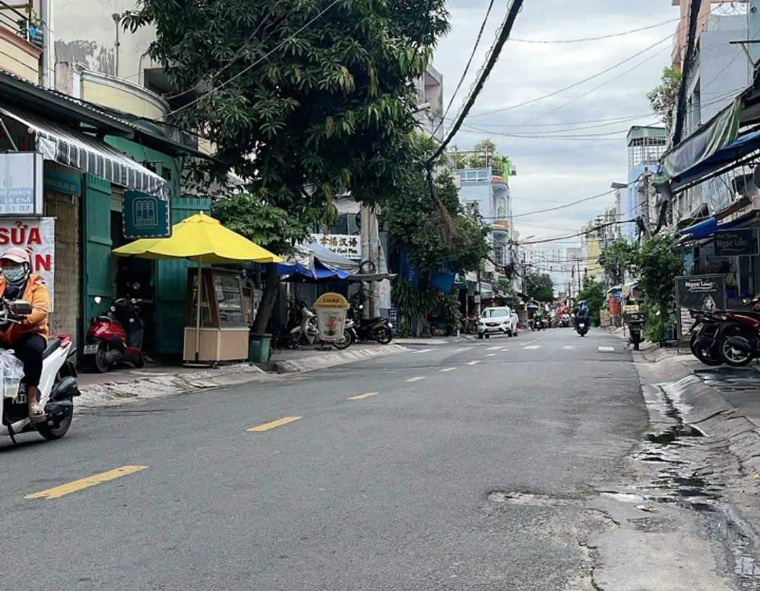 Nhà mặt phố giá tốt giảm sâu gần Lê Thúc Hoạch, cơ hội đầu tư không thể bỏ lỡ... Bán nhà mặt phố tại Phú Thọ Hòa, Hồ Chí Minh 01