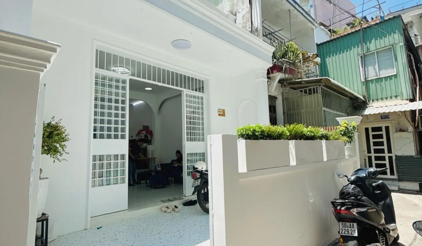 Bán nhà riêng tại phường Nguyễn Thị Tần, diện tích 96.4m², giá ưu đãi 7.79 tỷ... Bán nhà riêng tại Chánh Hưng, Hồ Chí Minh 01