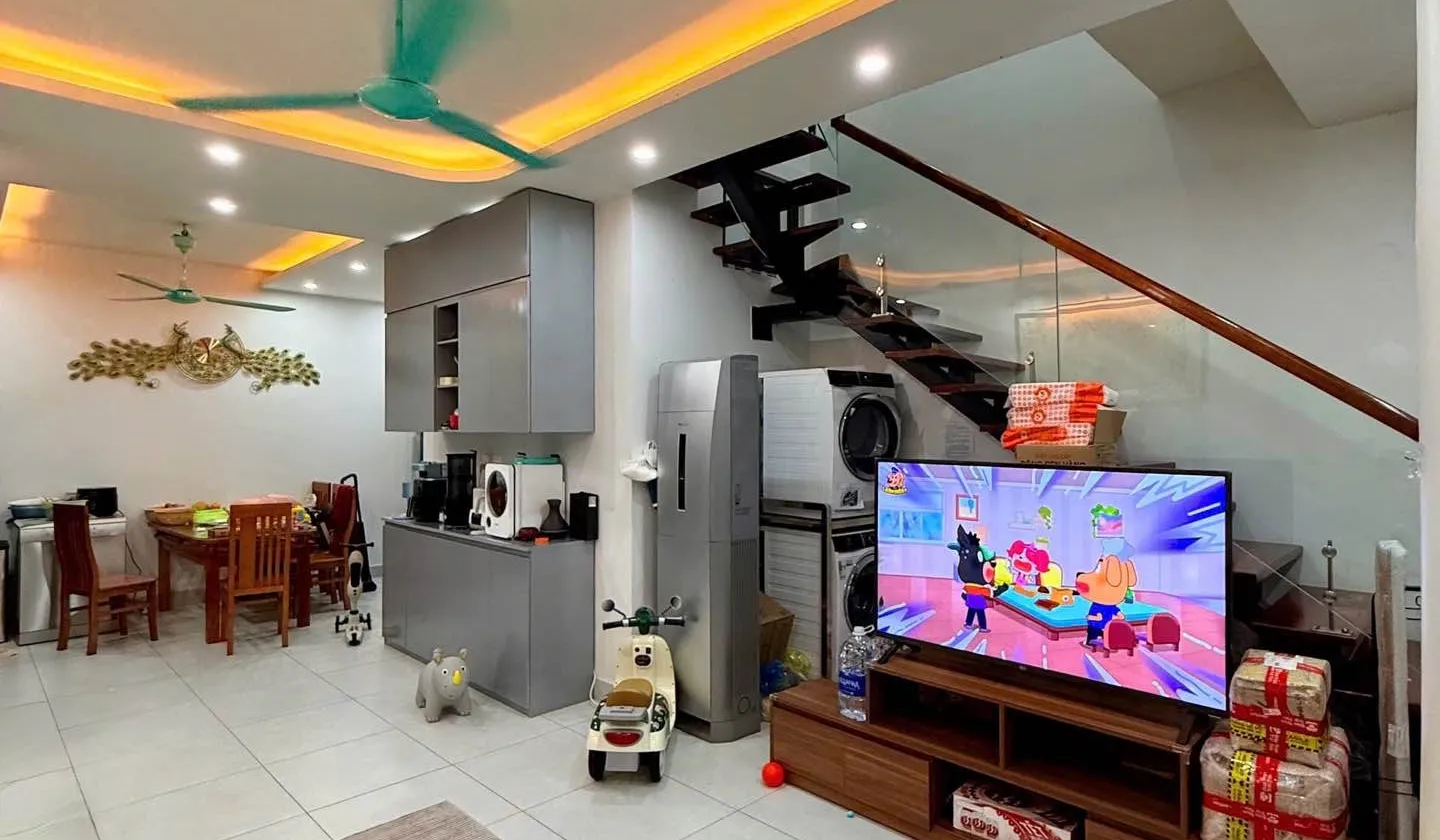 Bán nhà Hoàng Mai-phố Lê Trọng Tấn 4tỷ, 48.6m2 x3tầng. Mt 5.2m. Ngõ 20m ô tô tránh... Bán nhà riêng tại Định Công, Hà Nội 01