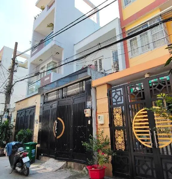 Bán nhà riêng 2 tầng tại phường Bình Tân, Hồ Chí Minh với mặt tiền 4m và pháp lý đầy đủ... Bán nhà riêng tại Bình Tân, Hồ Chí Minh 01