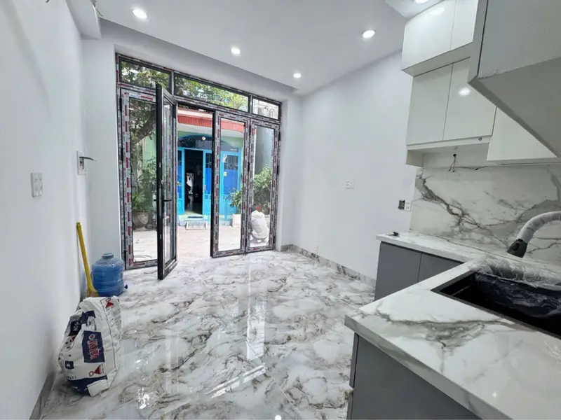 HẺM XE TẢI 5M THOÁNG - TÂN BÌNH - LẠC LONG QUÂN - CẠNH SÂN BAY - 3 TẦNG KIÊN CỐ MỚI XÂY - 23M2... Bán nhà riêng tại Tân Hòa, Hồ Chí Minh 01