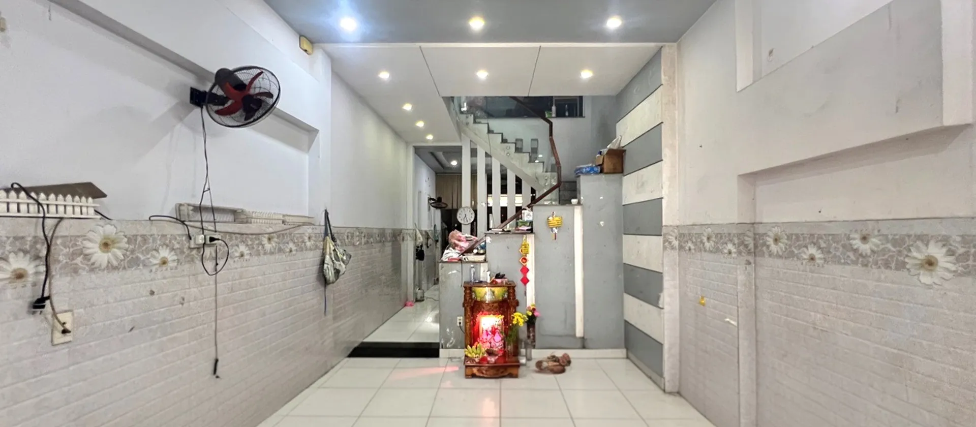 BÁ.N NHÀ ĐẸP SÁT LÊ VĂN QUỚI - HẺM XE HƠI - 5PN - 100M2... Bán nhà riêng tại Bình Trị Đông, Hồ Chí Minh 01
