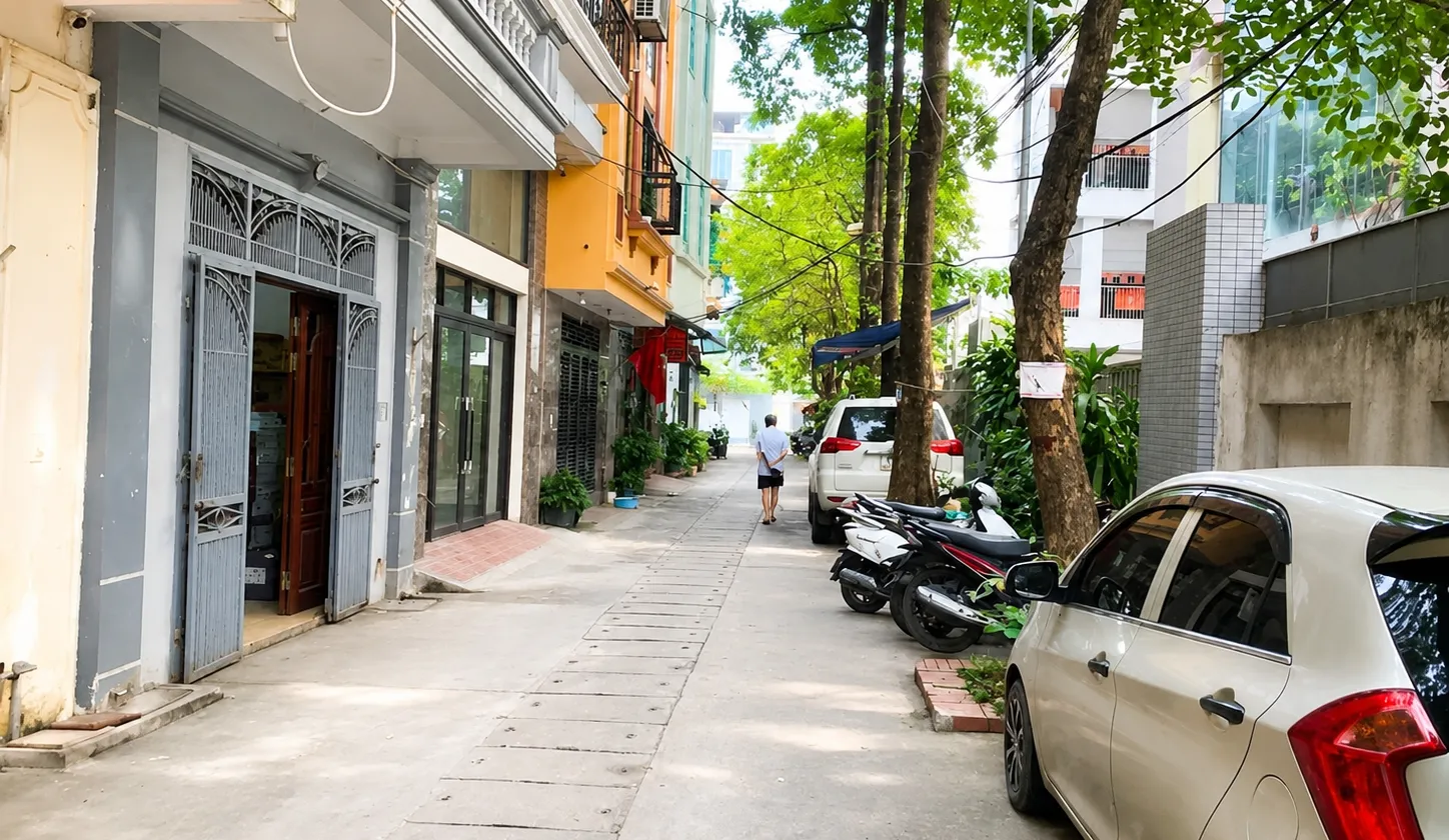 Nhà Mỗ Lao hàng xóm Làng Việt Kiều Châu Âu, ngõ to như phố, ô tô tránh thoải mái, 40m2, hơn 12 tỷ... Bán nhà riêng tại Hà Đông, Hà Nội 01