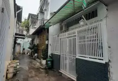 NHÀ 2 TẦNG, HẺM THÔNG, NGAY HƯƠNG LỘ 2, SÁT QUẬN 6. CHỈ 3.X TỶ Nhỏ... Bán nhà riêng tại Bình Trị Đông, Hồ Chí Minh 04