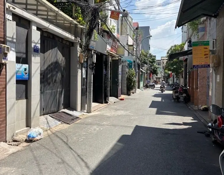 Bán nhà 2 tầng 4 phòng ngủ khu Bàu Cát Tân Bình... Bán owner_side tại Bảy Hiền, Hồ Chí Minh 01