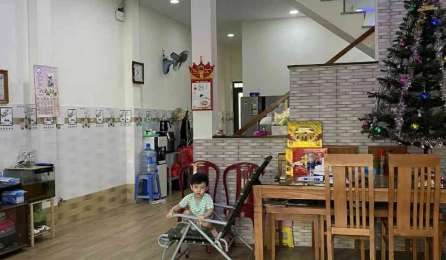 BÁN NHÀ GẦN ĐƯỜNG LÊ VĂN KHƯƠNG-SHR- Ô TÔ ĐỖ NGAY TRONG NHÀ... Bán nhà riêng tại Tân Thới Hiệp, Hồ Chí Minh 01