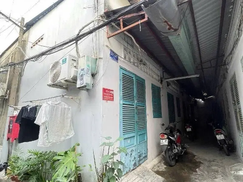 Lê Trọng Tấn, ngay Đại học Công Thương– Khu vực cực kỳ sầm uất, nhu cầu thuê cao quanh năm– Hẻm sạc... Bán nhà riêng tại Tân Sơn Nhì, Hồ Chí Minh 01