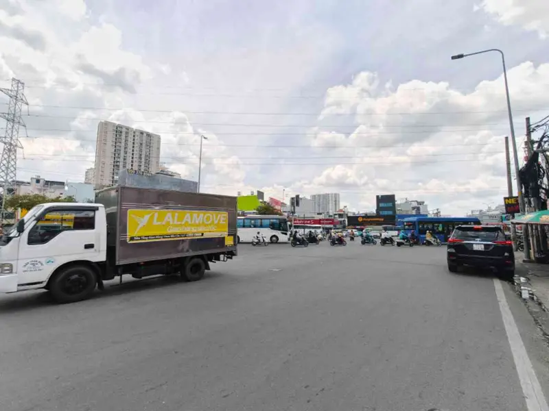 Cơ hội vàng sở hữu nhà mặt phố kinh doanh đắc địa tại Quận 6, đang kinh doanh khách sạn.... Bán nhà mặt phố tại Bình Phú, Hồ Chí Minh 01