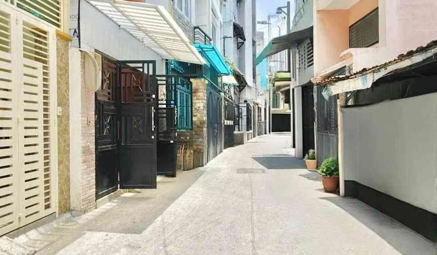 Nhà 5 tầng xinh xắn ngay chợ Tân Bình - Mua là ở ngay!... Bán nhà riêng tại Tân Hòa, Hồ Chí Minh 01