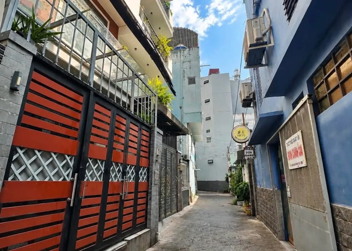 Bán nhà 4 tầng ngay Vincom Phan Văn Trị... Bán nhà riêng tại An Nhơn, Hồ Chí Minh 01