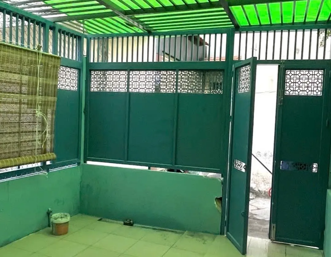Nhà 2 tầng 50m2 P.13 Q10, 3 phòng ngủ, giá 8.8 tỷ... Bán nhà riêng tại Hòa Hưng, Hồ Chí Minh 01
