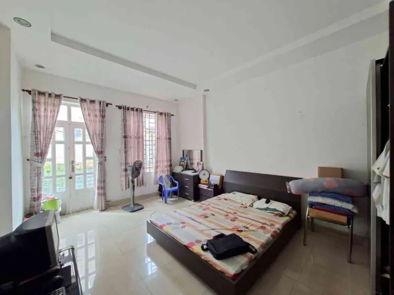 Cơ hội sở hữu nhà riêng Trần Thái Tông rộng 81m², 4 phòng ngủ, giá tốt, sổ vuông pháp lý chuẩn... Bán nhà riêng tại Tân Sơn, Hồ Chí Minh 01