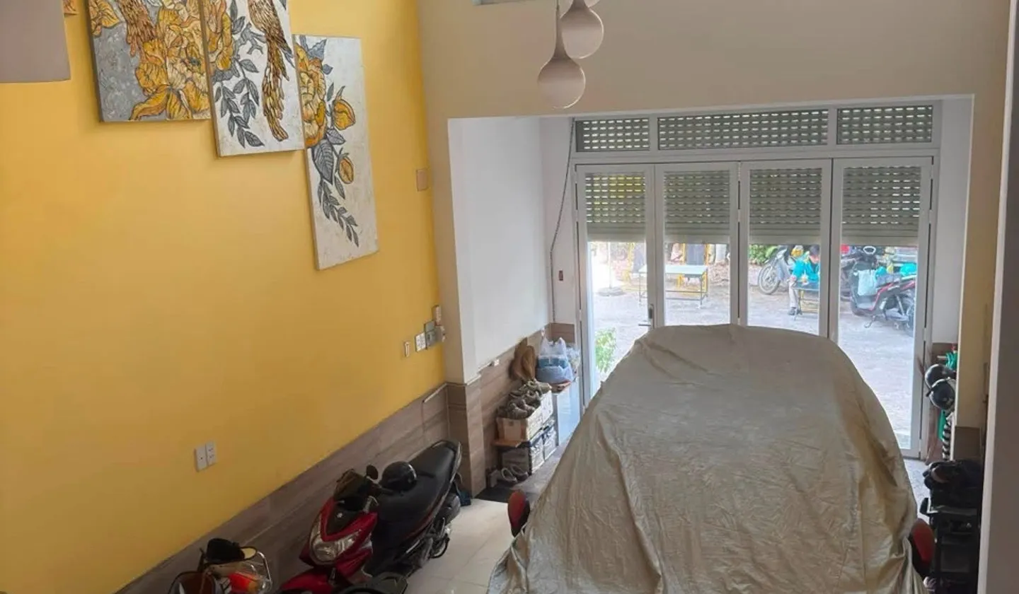 NHÀ ĐẸP 5 TẦNG- HXH DƯƠNG QUẢNG HÀM-DIỆN TÍCH: 4x14=56m2. Giá 12.5 tỷ... Bán nhà riêng tại An Nhơn, Hồ Chí Minh 01
