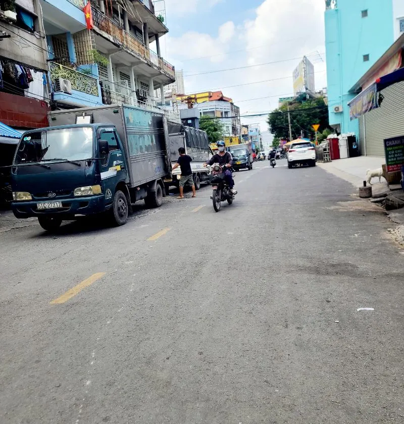 Nhà 2 Tầng 3PN Sát Mặt Tiền Võ Trường Toản - Giá Tốt Quận 5... Bán nhà mặt phố tại Chợ Lớn, Hồ Chí Minh 01