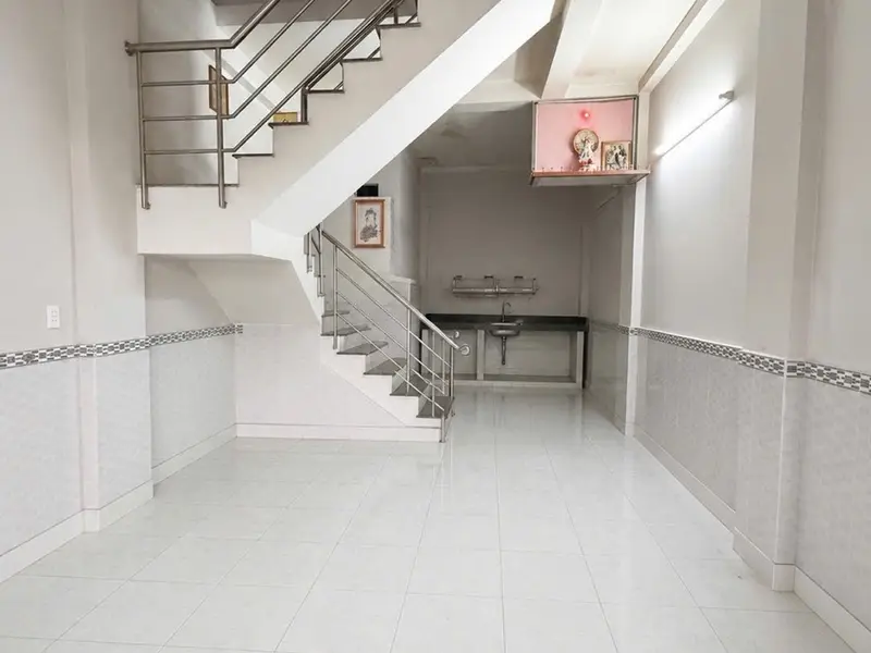 Nhà 2 tầng kiên cố hẻm xe hơi ở Bình Tân, giá chỉ nhỉnh 4 tỷ... Bán nhà riêng tại Bình Trị Đông, Hồ Chí Minh 01