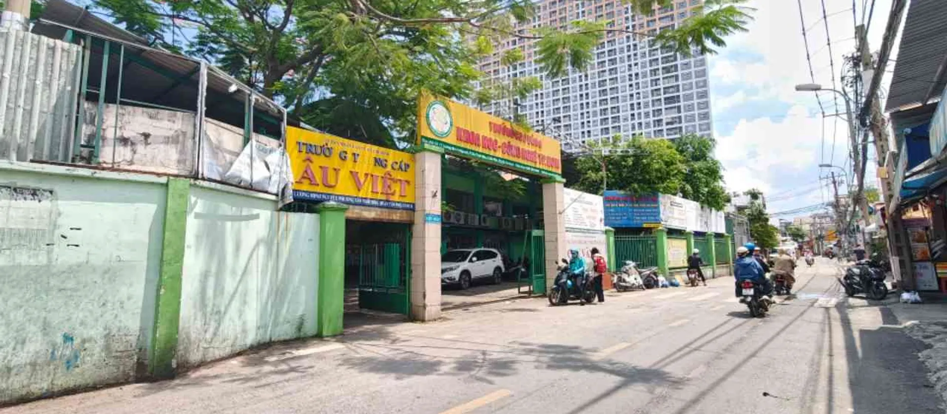 Bán kho, nhà xưởng mặt tiền rộng gần Đầm Sen quận Tân Phú, diện tích 656m² giá hấp dẫn... Bán kho, nhà xưởng tại Phú Thạnh, Hồ Chí Minh 01