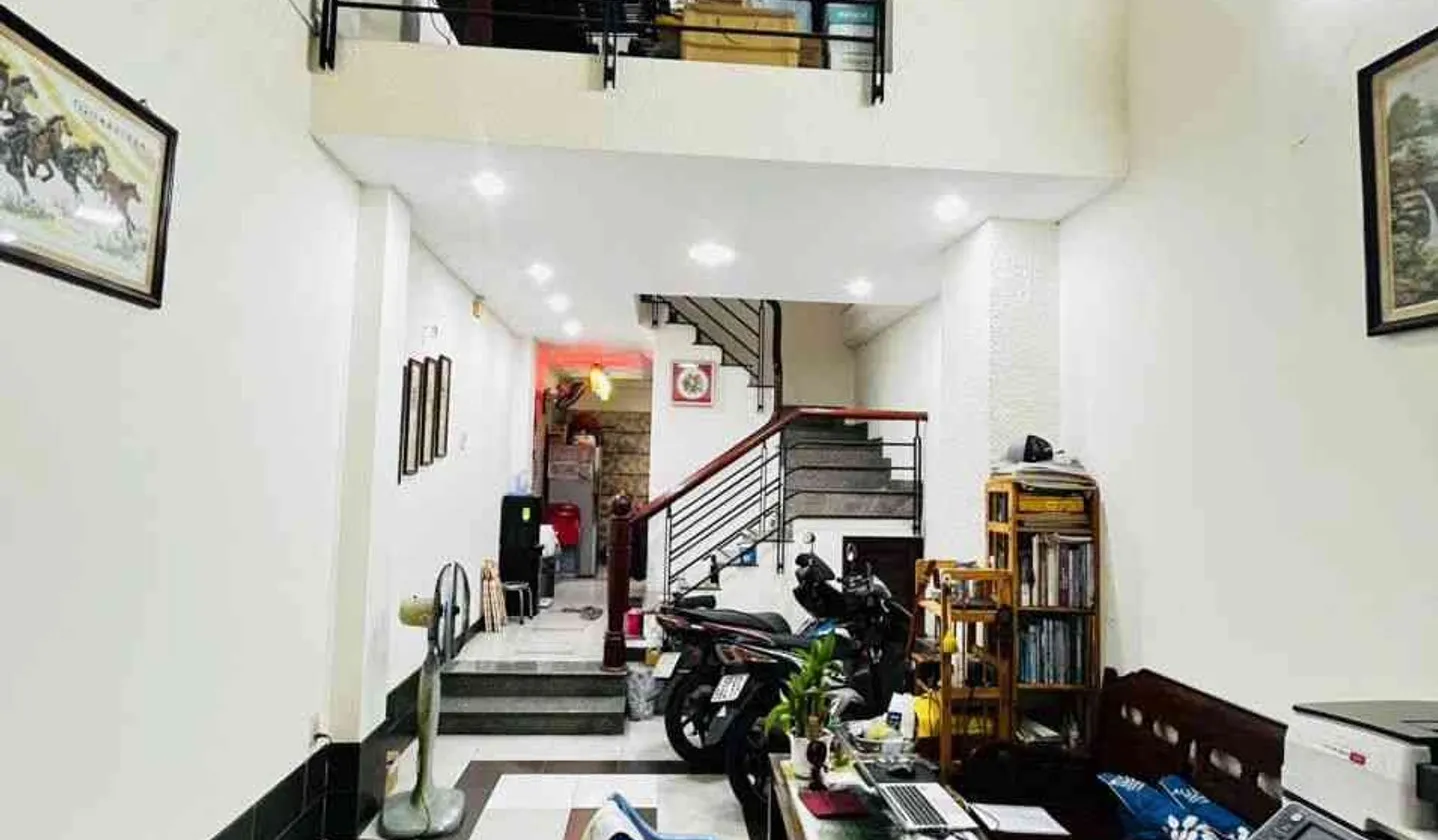 Siêu phẩm Nhà mặt tiền 5 tầng ngay chợ Rạch Ông, Quận 8 -5tầng -5pn chỉ 9,xtỷ... Bán nhà mặt phố tại Chánh Hưng, Hồ Chí Minh 01