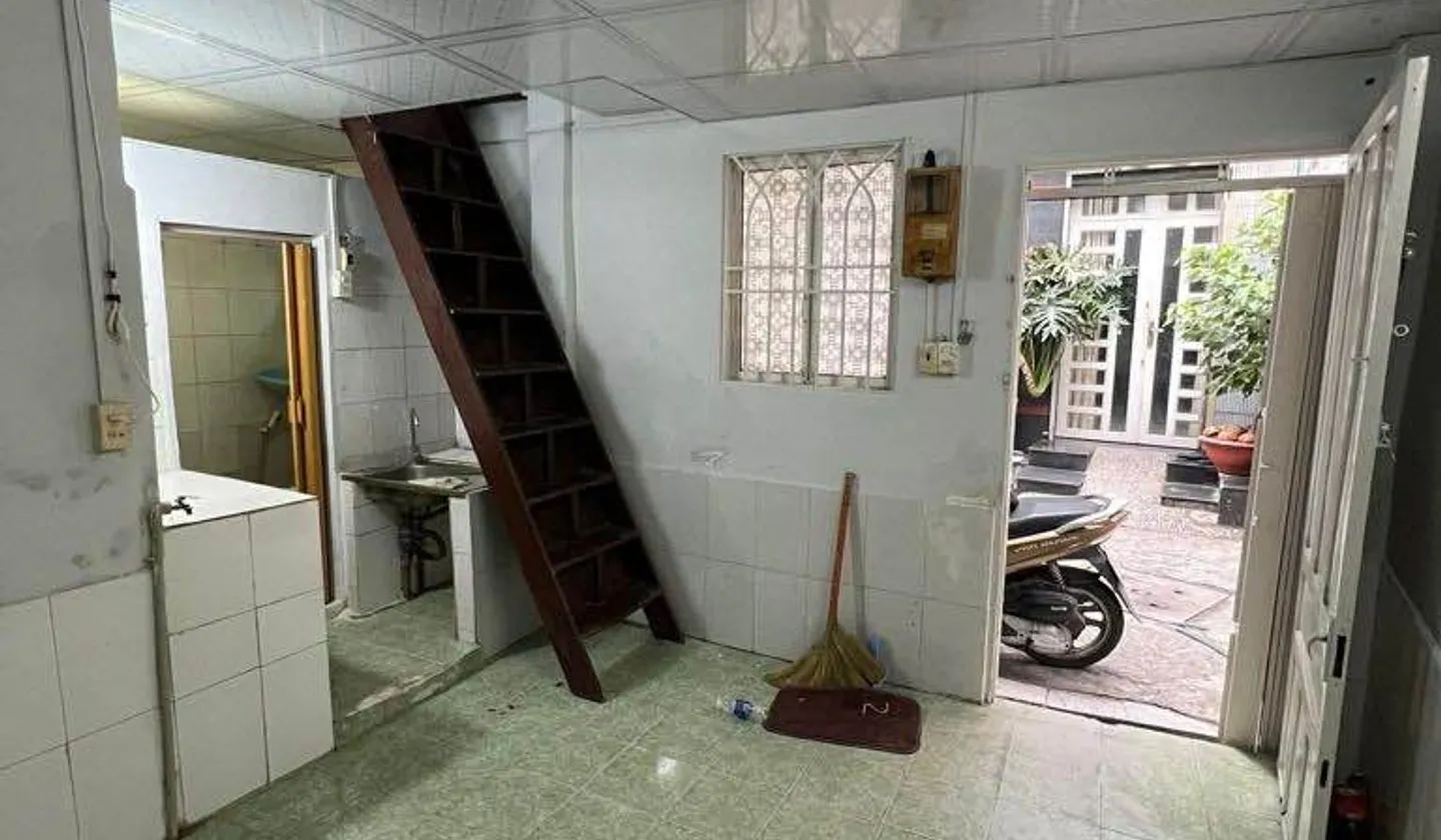 Nhà 2 tầng siêu phẩm giá hời tại Phú Nhuận... Bán nhà riêng tại Phú Nhuận, Hồ Chí Minh 01