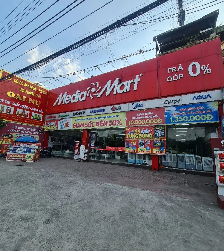 Nhà mặt phố diện tích rộng, vị trí đắc địa trung tâm quận, cơ hội đầu tư thượng hạng... Bán nhà mặt phố tại Lĩnh Nam, Hà Nội 01