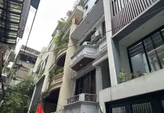 Nhà đẹp Hoàng Cầu – ô tô tránh,20M giá tốt cho nhà đầu tư ở gia đình khu vực tiện ích bạt ngàn... Bán nhà riêng tại Đống Đa, Hà Nội 01